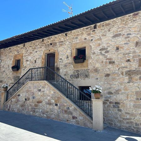 Apartamentos San Roque Аренас де Кабралес Екстериор снимка