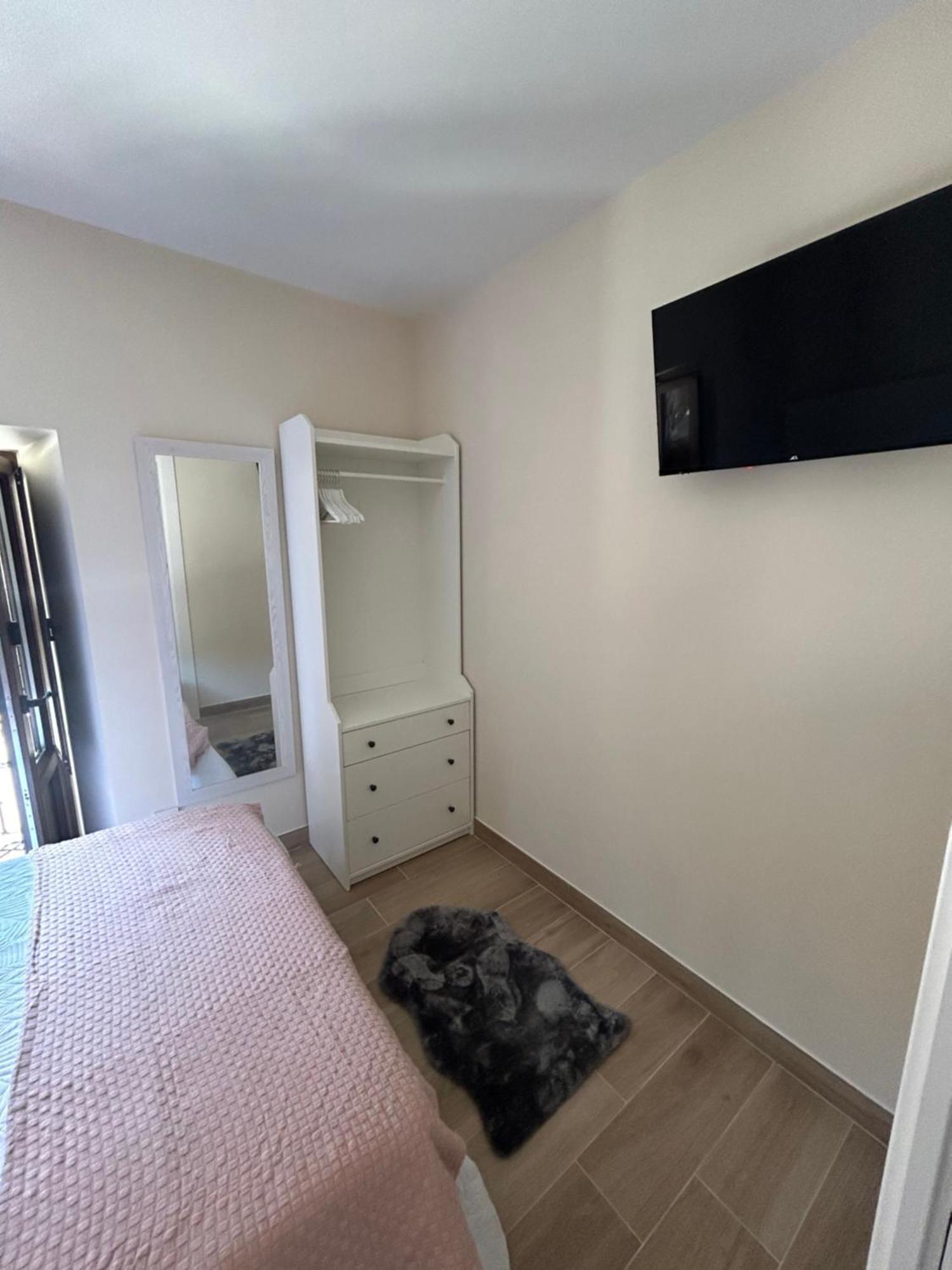 Apartamentos San Roque Аренас де Кабралес Екстериор снимка