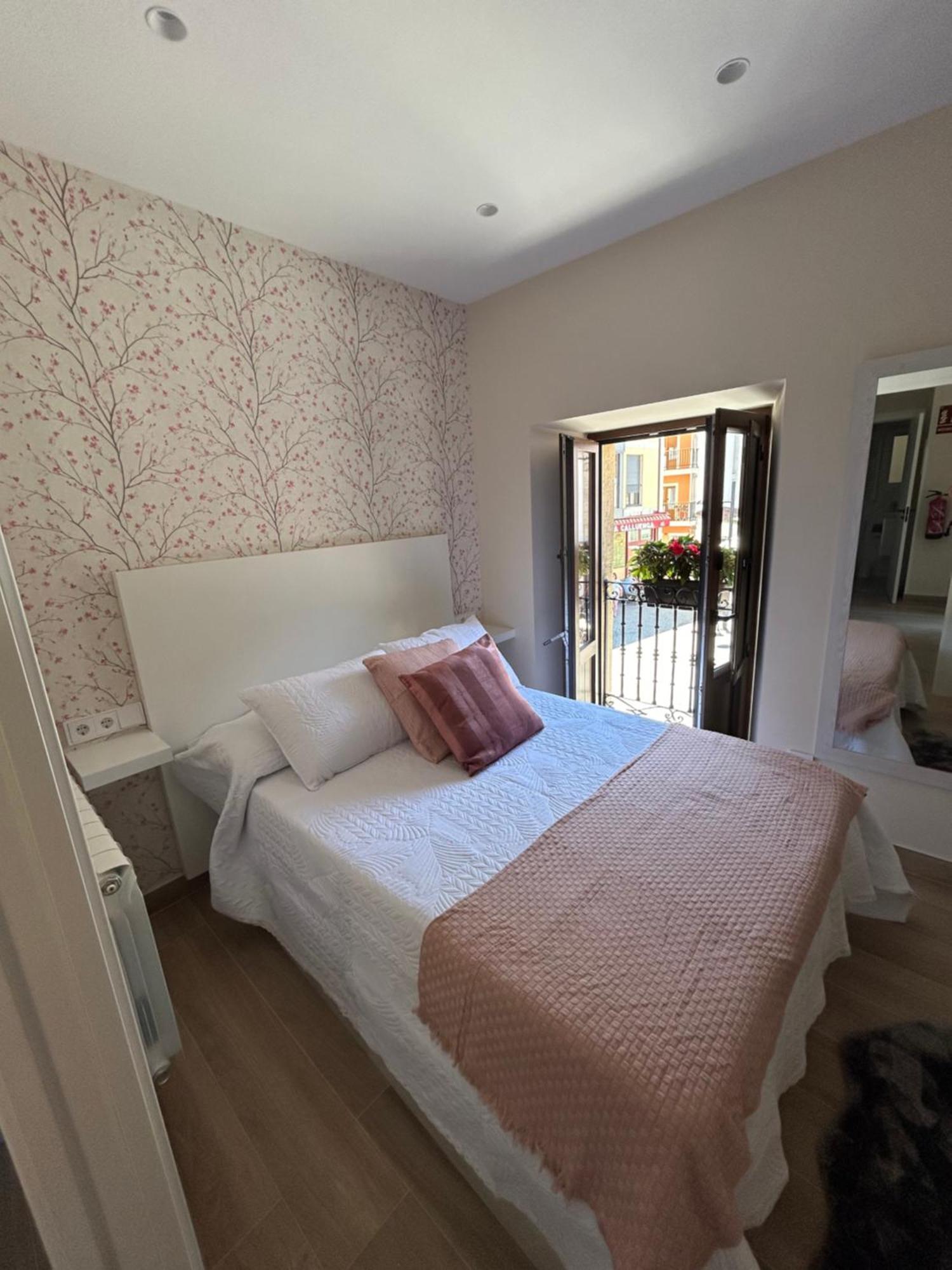 Apartamentos San Roque Аренас де Кабралес Екстериор снимка